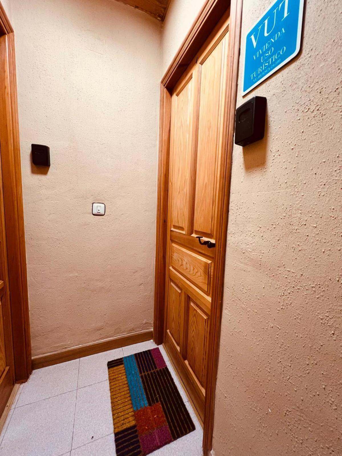 Apartamento La Buhardilla Del Boscache San Juan De Plan Bagian luar foto