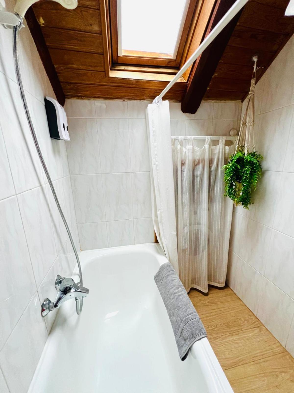 Apartamento La Buhardilla Del Boscache San Juan De Plan Bagian luar foto